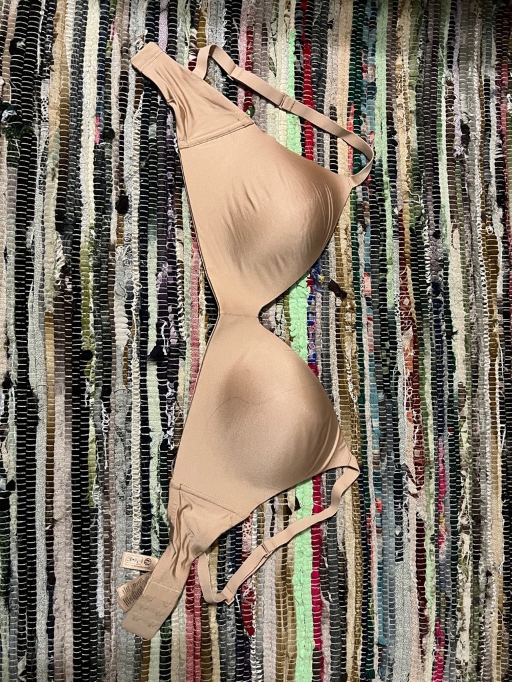 SKIMS Clay Wireless Form T-Shirt Demi Bra